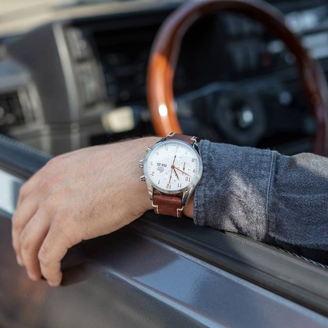 CHRONOGRAPHS –MODEL NEW YORK

The New York runs with the automatic chronograph ETA 7750 and is made of stainless steel. Its silver dial with rosegold coloured numbers is protected by a domed sapphire crystal. The brown calf leather strap with white seams is fitting the look. 

laco1925 #laco #chrono #mylacotime #laco1925 #wristwatch #uhren #watches #watchlover #chronograph #timepiece #lookbook #oldtimer #lacowathes #potd #nobel #watchesoftheday #watchcollection #madeingermany #wristshot #dailywatch