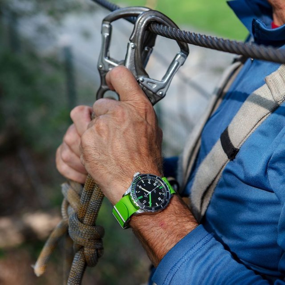 SQUAD WATCHES - AMAZONAS RB

Our model Amazonas has a very special highlight: a relief design in the form of a scorpion. One of our favourite aspects is that the watch has a exceptionally tough and strong look for its small size.

laco1925 #lacowatch #laco1925 #mylacotime #laco #madeingermany #uhren #germanmade #wristshot #watchesoftheday #dailywatch #watchgeek #timepiece #squad #sports #outdooractivity #outdoor #einsatz #action #fit #watchlover #watches #watchfam #watchcollection #ootd #potd #lookbook