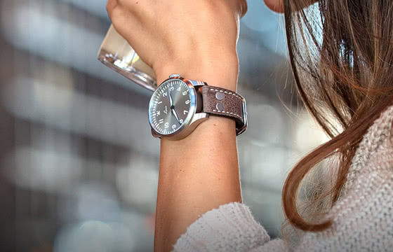 Limited edition - new taupe