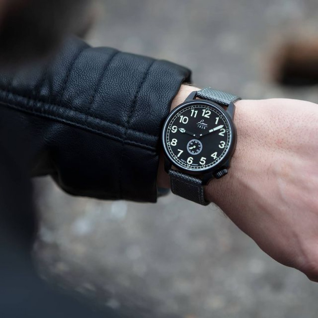 PILOT WATCHES SPECIAL MODELS - MODEL JU 

With a LACO JU on your wrist, not only are you connected to the dream of flight, but with the aviation history of the 1930s to 1950s. 

laco1925 #lacowatches #laco #laco1925 #mylacotime #original #fliegeruhr #watchesofinstagram #erbstück #pilotlife #watches #lookbook #pilotwatch #timepiece #outfitinspiration #watchcollection #special #dailywatch #lacopilot #time #watchesoftheday  #potd  #madeingermany #uhren