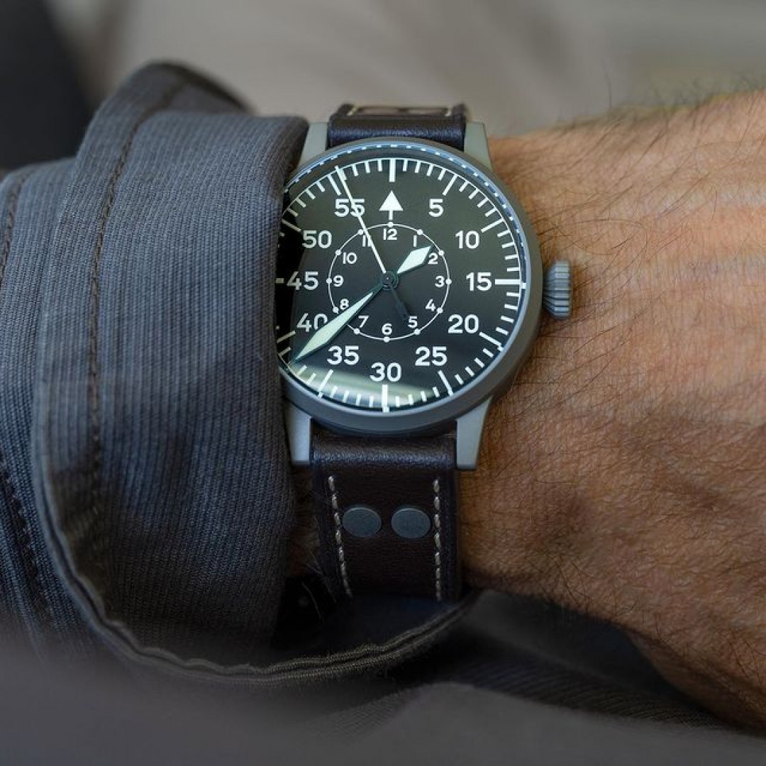 Mind if I join you blkmalin? Laco for the afternoon #laco #lacowatches #lacopilot #lacospeyer #lacoflieger #flieger #fliegerwatch #wwc #wristwatch #wristwatchcheck #watchuseek #wis #womw #wruw #idontownaspeedy #laco1925