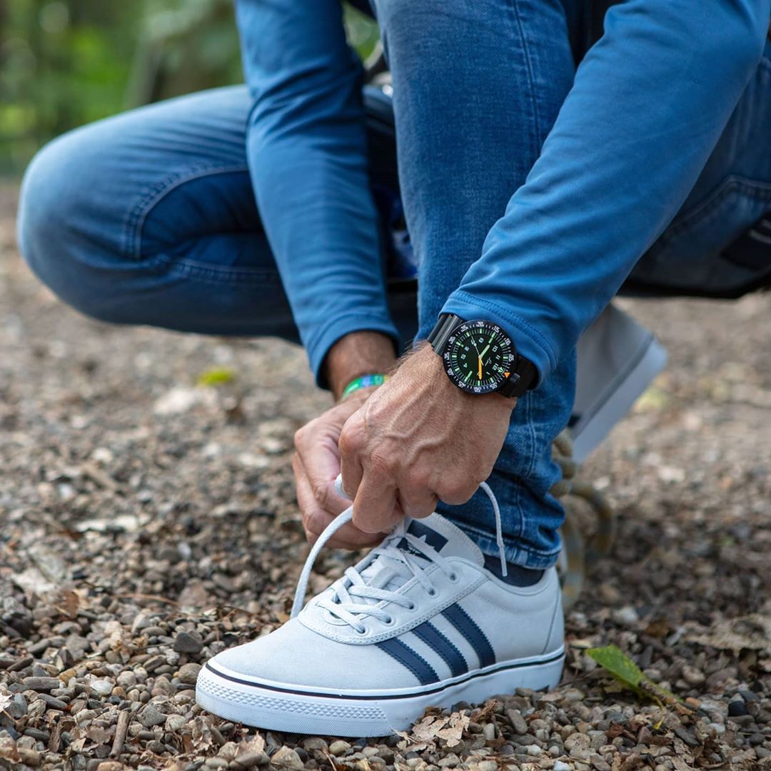 SQUAD WATCHES - MODEL ATACAMA.2

The hands, numbers and indexes are coated with luminescent Superluminova, rendering them easily legible during twilight and at night.

@laco1925 #laco #lacowatch #laco1925 #watch #fit #uhren #time #watchfam #squadwatch #sports #einsatzuhr #watchgeek #dailywatch #shoes #watchesofinstagram #watchesoftheday #action #watches #outdoor #watchfam #madeingermany #watchcollection #outdooractivity