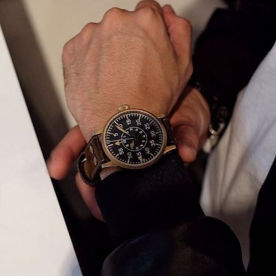 Marking #fliegerFriday with the bronze pilot watches from Laco.

With all the signature traits you’ve come to expect of Laco’s pilot watches but in bronze cases that will acquire a patina unique to the wearer over time.

... or are you Type B?
.
.
.
#laco #lacowatches #pilotwatch #tradition #bronze #typeA #typeB #automatic #redarmywatches #sunteccity #ATRIX #IONOrchard #fliegeruhren #1925 #coolwatch #historical #history #german #germanmade #madeingermany #singapore #personal #personalisedgift #watchesofinstagram #patina #bronzebeauties #weareRAW #saarbucken #friedrichschafen