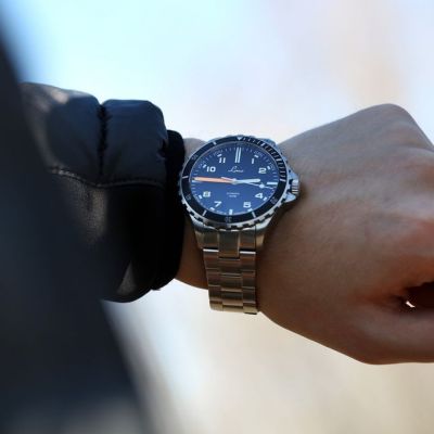 SPORT WATCHES - MODEL HIMALAYA MB

This watch combines practical functionality with sophisticated looks. It fulfils its potential in a variety of different settings. From the mountains to the desert or tropical rainforests, this flexible sports watch is ready for daily use in outdoor environments.

laco1925 #lacowatch #laco1925 #mylacotime #laco #madeingermany #squad #uhren #germanmade #wristshot #outdooractivity #watchesoftheday #dailywatch #watchgeek #timepiece #watchlover #watches #watchfam #einsatz#watchcollection #potd #fit