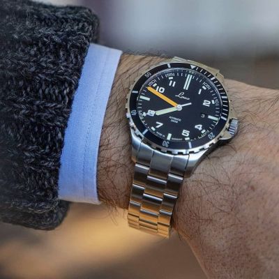 Himalaya • Laco

Today, slightly over two years from when our city state was placed on a circuit break (or lockdown) in a bid to combat Covid-19, we see almost all the restrictions placed on us being lifted. This includes caps previously placed on the workforce allowed to be in offices at any point in time.

With more of us putting on our office wear, does it mean that our more rugged gear including our beloved timepieces will have to spend more time without us? Not necessarily so.

We show you how with the Himalaya sport watch from Laco - which is as comfortable with you when you’re outdoors or when you’re suited up for the corporate boardroom. 

The Himalaya is kitted out in a solid stainless steel case and bracelet. With a 42mm case diameter, it sits well on most wrists. A double domed sapphire crystal serves as a scratch-resistant shield for your watch.

A black dial with white Arabic numbers and indices selectively coated in SuperLuminova ensures maximum legibility in all light conditions. 

Let the Himalaya accompany you on all your adventures, be they indoors or outdoors. Check it out today at our store or add to your cart ? from the below link:

https://www.redarmywatches.com/shop/laco-sport-himalaya/automatic
•
•
•
#laco #lacowatches #soortwatches #sportwatch #sport #sports #sporty #himalaya #scorpion #sturdy #robust #coolwatch #madeingermany #germany #germandesign #watchwonderland #redarmywatches #weareRAW #sunteccity #IONOrchard #ATRIX #singapore #sgwatchfam