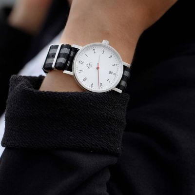 CLASSICS - MODEL DRESDEN 38

This classic watch is made of stainless steel with a brushed finish. Its dial and back are protected by a flat mineral crystal. The perfect arm circumference for this one is about 14 - 22 cm.

laco1925 #mylacotime #laco #laco1925 #lacowatches #watchfam #lacoclassics #watchlover #uhren #lookbook #watches #watchgeek #ootd #classic  #watchesofinstagram #classy #basic #watchesoftheday #timepiece #outfitinspiration #potd