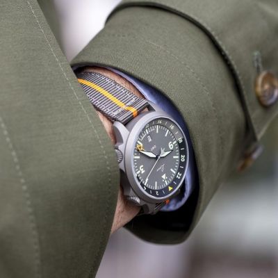 Last but not least, another picture of our Frankfurt GMT which is now available again ✌️ Is there any Laco model you’re looking for more pictures of?